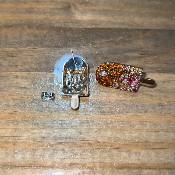 Gorgeous handmade rhinestone lollipops, gold tone. Nickel free post. Orange pink - Picture 6 of 6